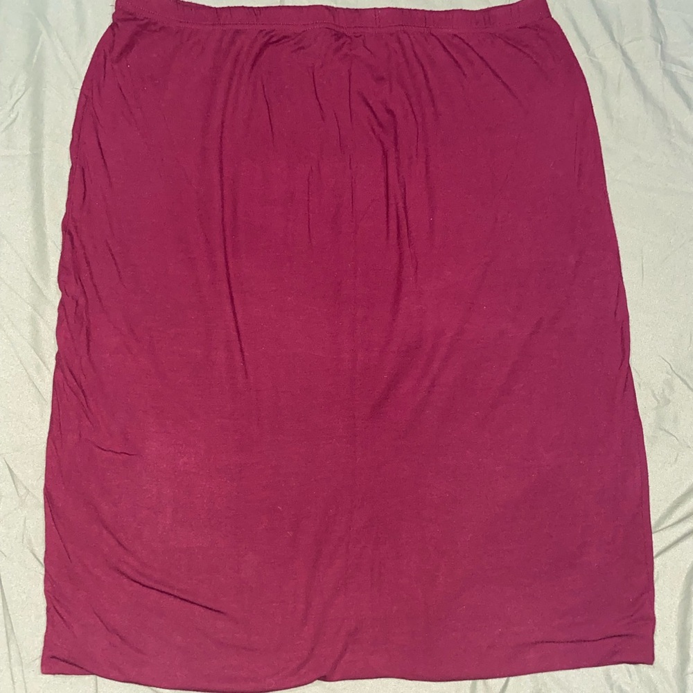 Burgundy Jersey Knit Pencil Slirt